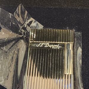 S.T. Dupont Elegant Silver Men's Cigar Lighter